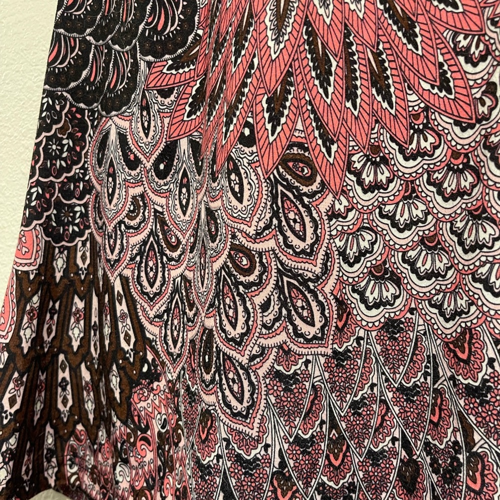 Colorful patterned smock - Picture 9 of 16